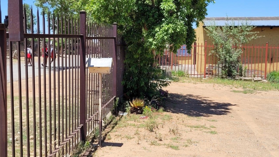 3 Bedroom Property for Sale in Botshabelo Free State